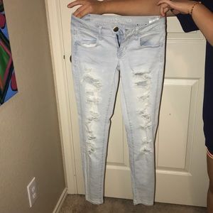 NEVER WORN American Eagle Jeans
